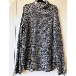 & Other Stories Oversized B&W Sweater MEDIUM